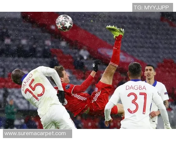 友谊赛拜仁与波尔图激战成平局红牌事件引发全场热议